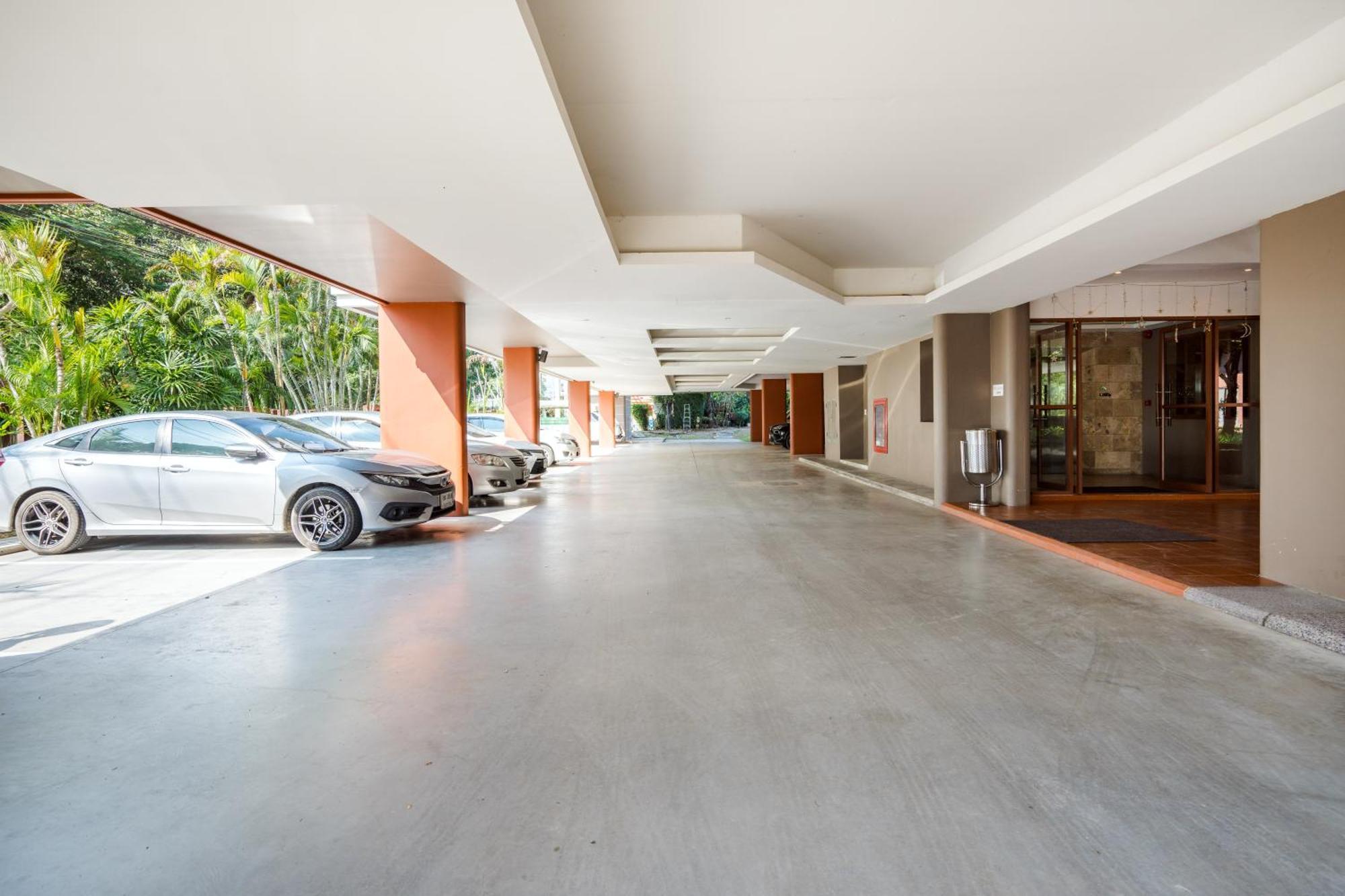 Ayrest Hua Hin Hotel Exteriér fotografie