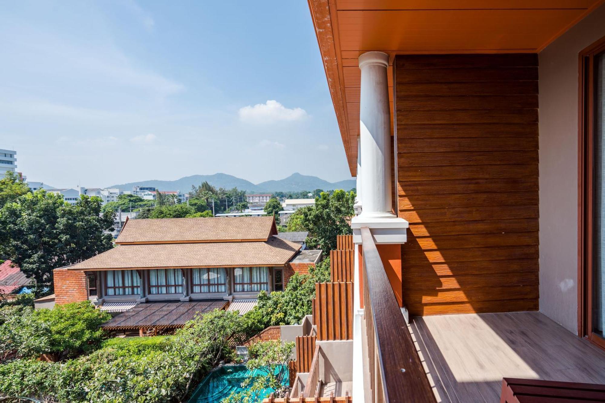 Ayrest Hua Hin Hotel Exteriér fotografie